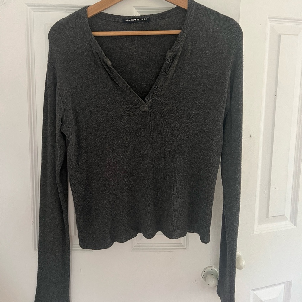Brandy Melville long sleeve